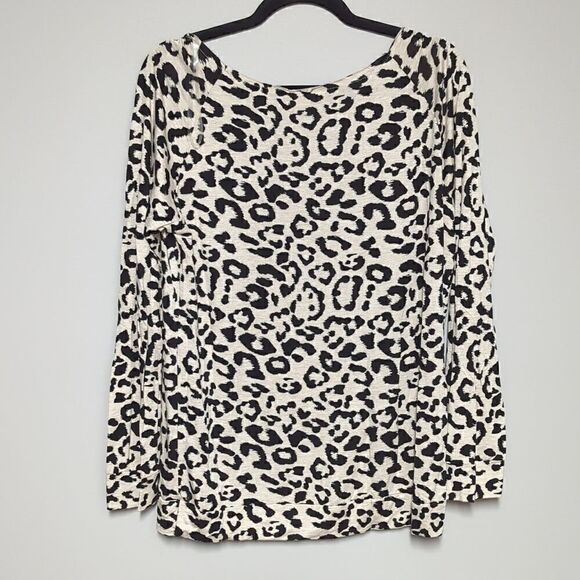 143 Story by Line Up Boat Neck Cheetah Blouse - Picture 4 of 6